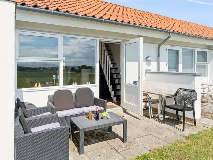 Vakantiewoning voor 4 personen, met zwembad en terras op Bornholm