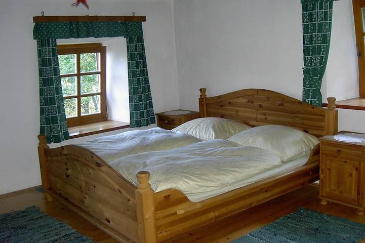 Almhütte, Alleinlage,  Familienurlaub, Party Lagerfeuer, Angel Ausblick ins Tal in Glödnitz, Mittelkärnten