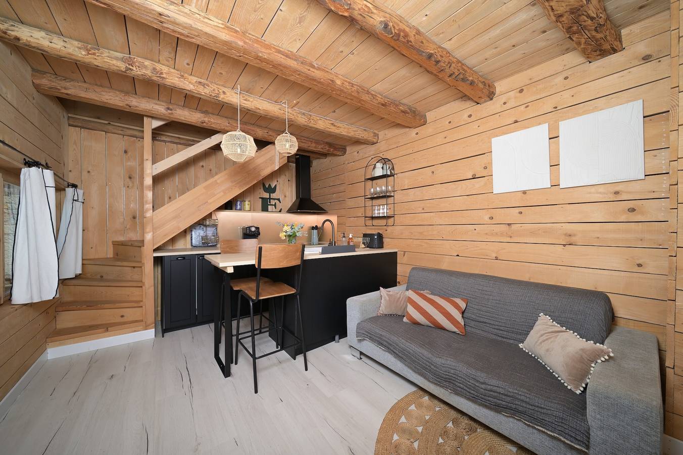 Chalet "Cabanelise" avec vue sur la montagne et terrasse privée in Luchon-Superbagnères, Montauban-de-Luchon
