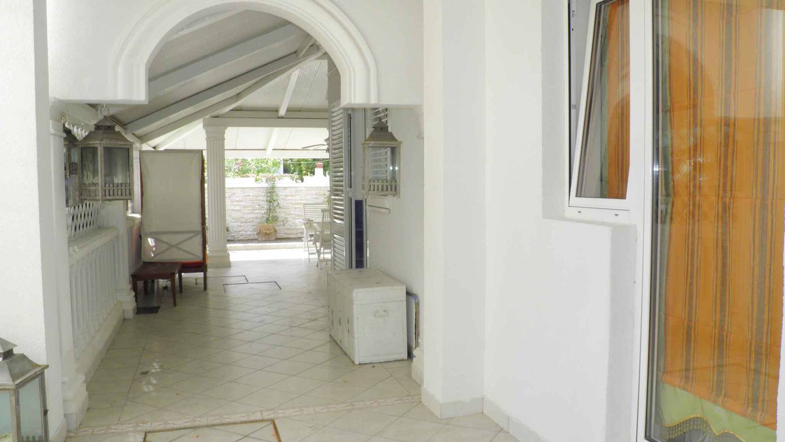 Ganze Ferienwohnung, Ferienwohnung strandnah mit Klimaanlage  in Zarok, Baska