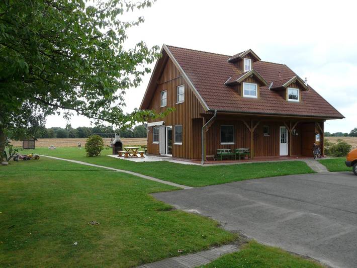 Ferienhaus für 16 Personen, mit Terrasse und Garten sowie Pool in Naturpark Wildeshauser Geest - 3