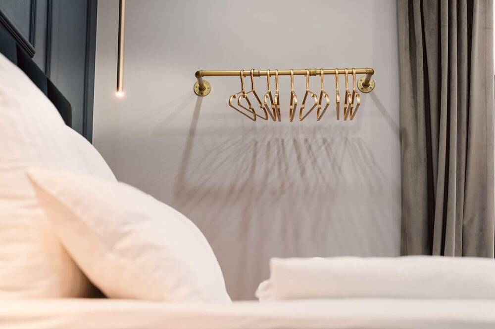 Ganze Wohnung, New Luxus Suite | Two Kingbeds | Netflix | Center in Augsburg-Innenstadt, Augsburg