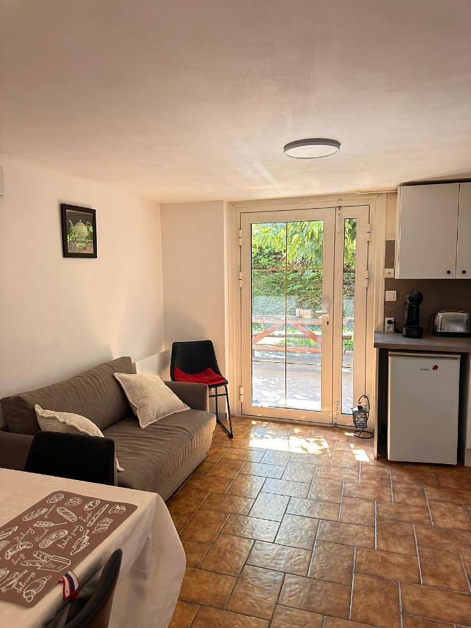 Gîte pour 2 personnes, avec vue et jardin à Sassenage - 3