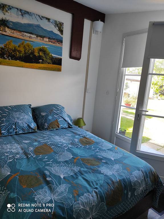 Chambre d'hôte avec petit déjeuner - Chambre in Espelette, Région de Bayonne