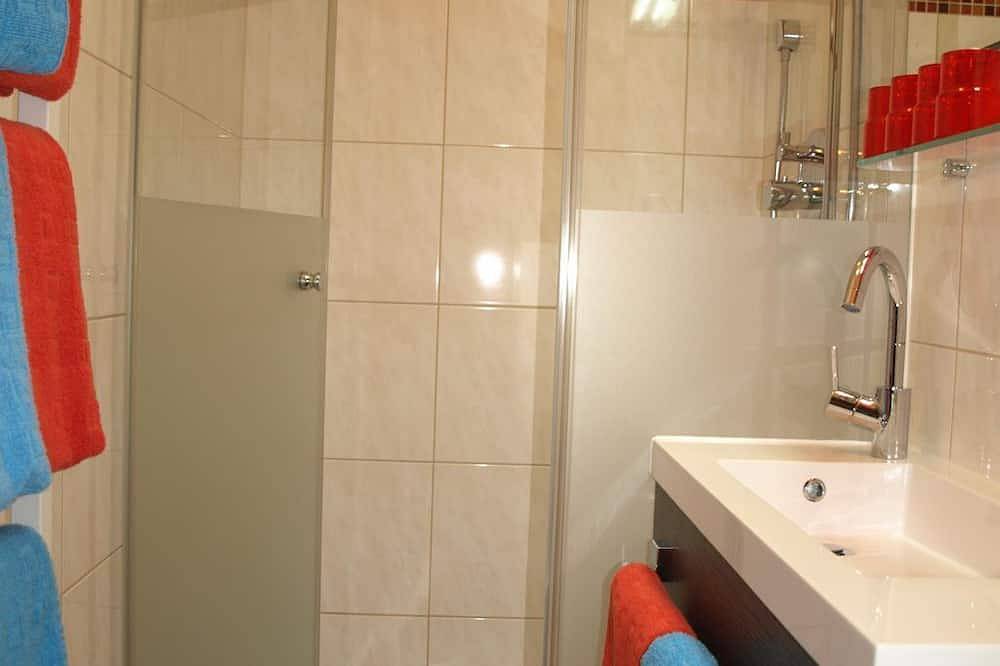 Ganze Wohnung, Wohnung Adler 70m²/1 Schlafr/1 Wohnschl/Du/Wc sep. - Alpenchalet \"Der Tyroler in Going am Wilden Kaiser, Kaisergebirge