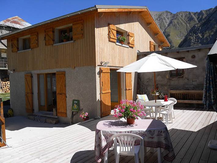 Gîte pour 7 personnes, avec terrasse à Prads-Haute-Bléone