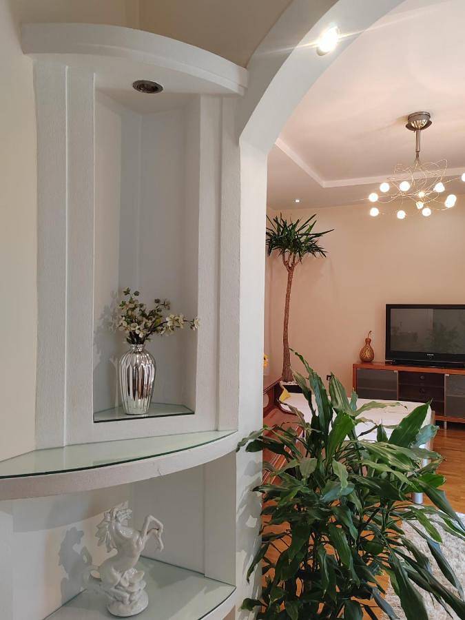 Gîte pour 2 personnes, avec Terrasse et Vue à Novi Sad - 3