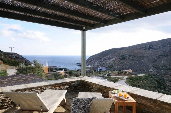 Ferienhaus für 4 Personen, mit Pool und Meerblick sowie Balkon und Garten in Andros