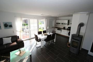 Ferienhaus für 6 Personen in Krummhörn, Südliche Nordseeküste, Bild 2