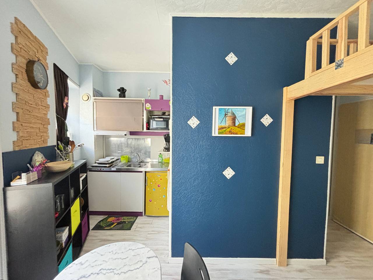 Entire studio, Studio Steps from Beach and Center, Sleeps 4 in Les Sables-d'Olonne, Vendée