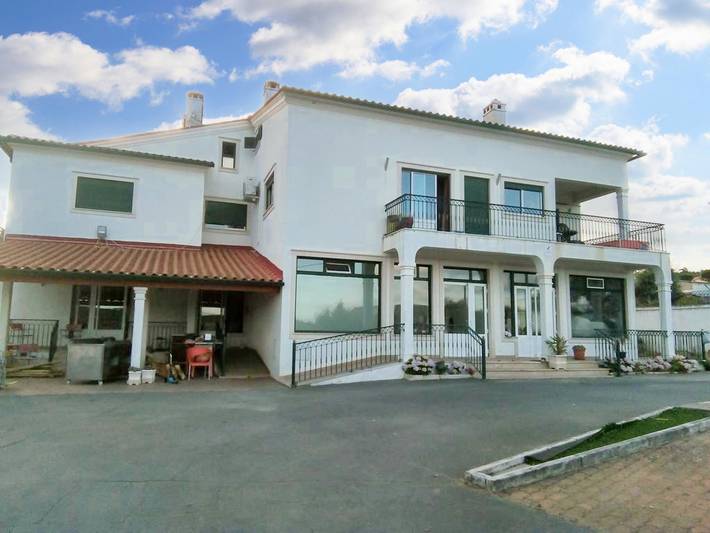 Gîte pour 6 personnes, avec balcon dans Ourém - 4