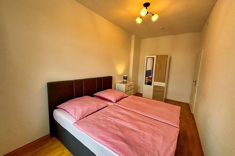 Ganze Wohnung, Kleine feine Wohnung mit Balkon in Görlitz, Oberlausitz Niederschlesien