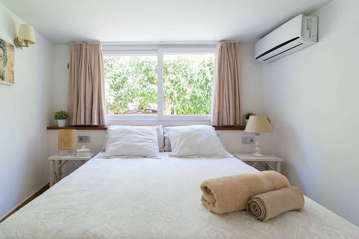 Appartement entier, Appartement à Maspalomas à 30 m de la plage avec grand jardin et garage in Playa de Maspalomas, San Bartolomé de Tirajana