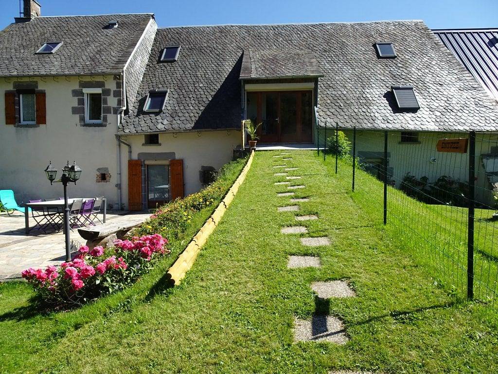Chambres d'hôtes Au Pa d'Atyi du Sancy - La banne in Saint-Sauves-d'Auvergne, Parc naturel régional des Volcans d'Auvergne