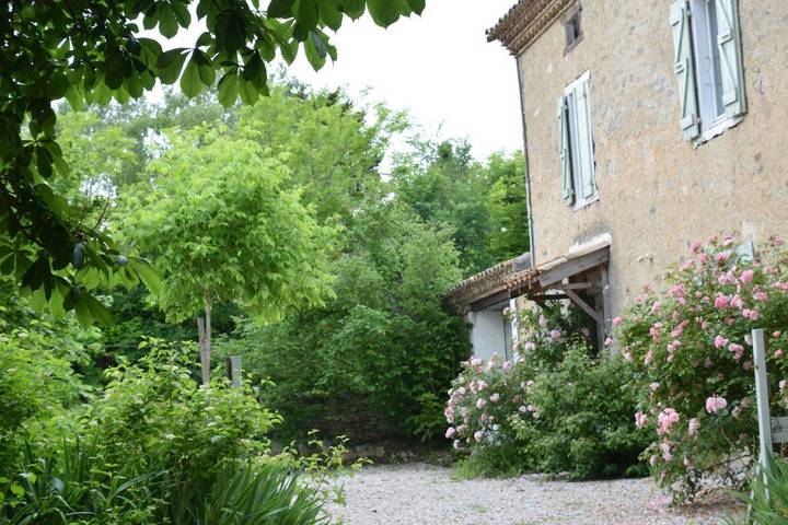 Gîte pour 6 personnes, avec Jardin