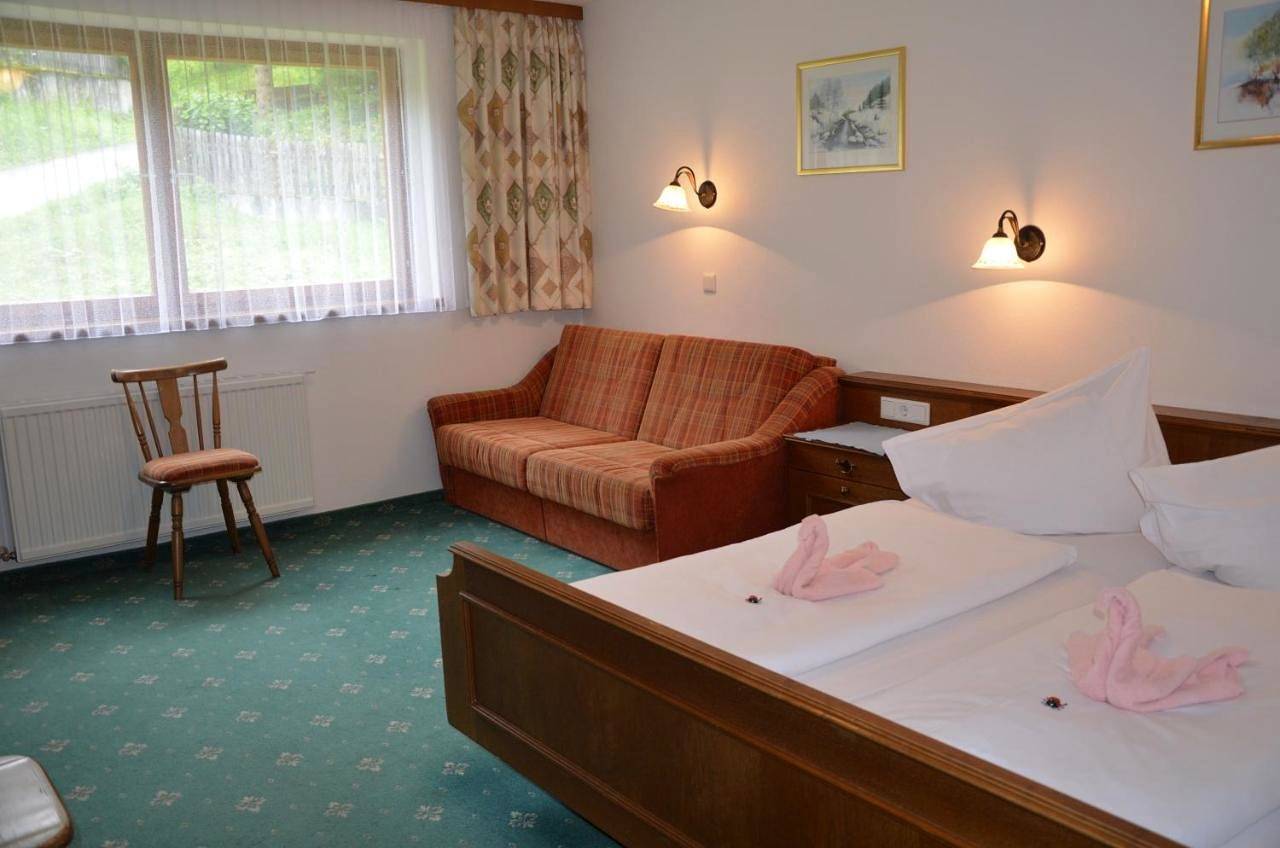 Gasthof "Zur Gemütlichkeit" in Lechtaler Alpen, Pfafflar