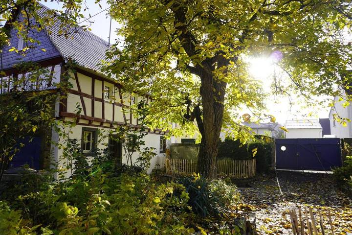 Ferienwohnung für 6 Personen, mit Terrasse und Garten in Kruft