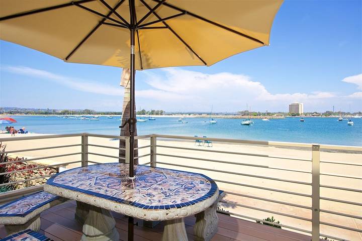 Vacation house for 9 people, with balcony in Mission Beach