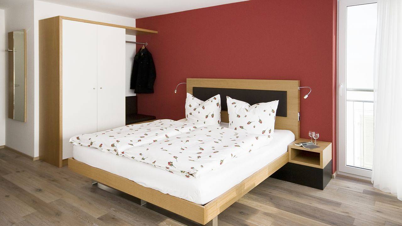 Doppelzimmer für 2 Personen in Immenstaad am Bodensee in Immenstaad, Immenstaad am Bodensee