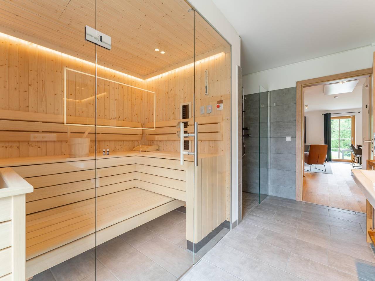 Luxus Chalet mit finnischer Sauna und whirlpool in Irdning-Donnersbachtal, Tauern