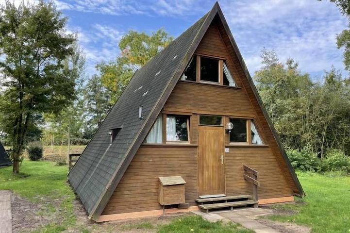 Ferienhaus für 4 Personen, mit Balkon/Terrasse und Terrasse sowie Pool und Sauna in Hechthausen