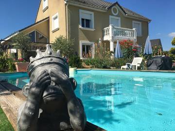 Chambre d’hôte pour 2 personnes, avec jardin et piscine à Brugny-Vaudancourt