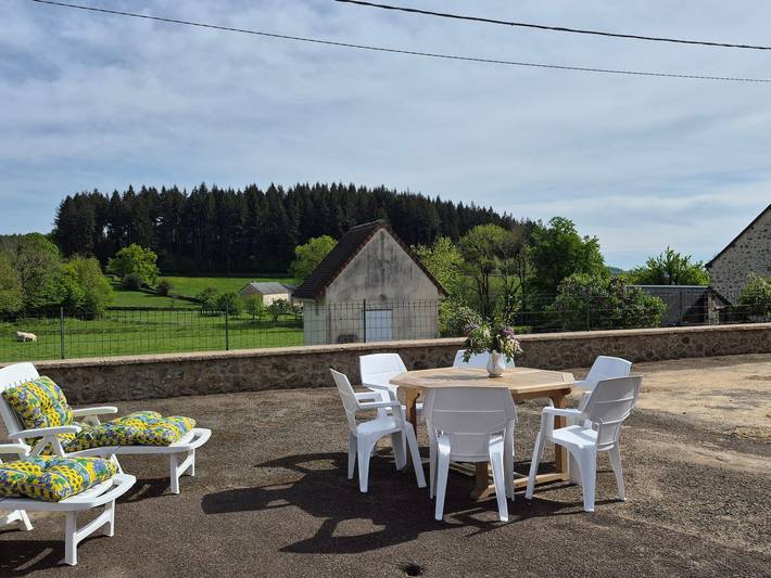 Appartement de vacances pour 5 personnes, avec Terrasse et Jardin dans Nièvre - 2