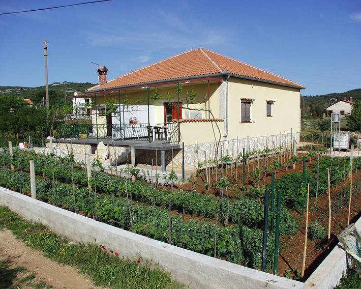 Ganze Wohnung, 2-Zimmer-Ferienwohnung mit Terrasse und Meerblick Kraj, Pasman A-696-a in Kraj, Pasman