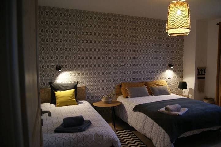 Location de vacances pour 10 personnes, avec jardin et terrasse à Wierre-Effroy - 4