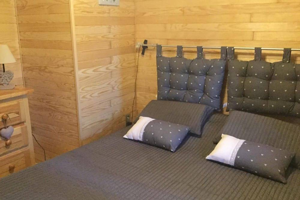 Chalet 3 Avec vue Imprenable ,sauna et Terrain de Pétanque. Animaux Acceptés in Ventron, Parc naturel régional des Ballons des Vosges