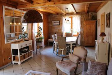 Gîte pour 6 personnes, avec terrasse et jardin à Montlebon