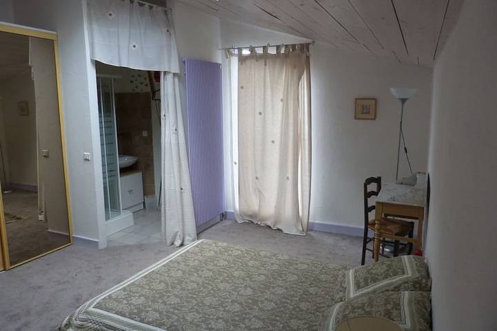 Location de vacances pour 10 personnes, avec jardin et jacuzzi à Vallabrix - 4