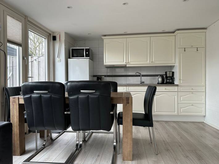 Bungalow für 6 Personen, mit Pool und Garten in Zeeland - 2