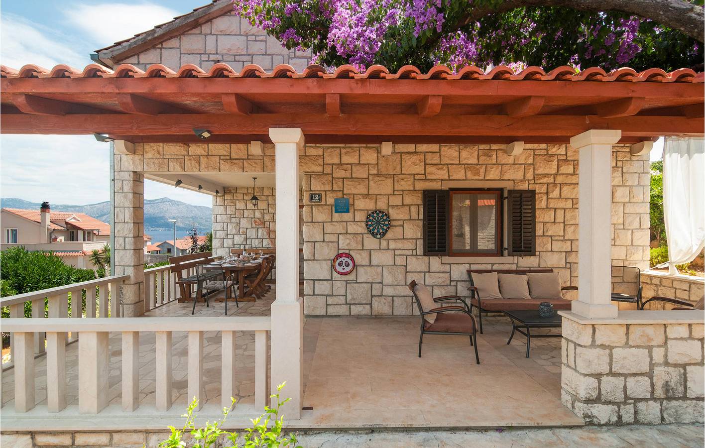 Ferienhaus für 7 Personen mit Terrasse in Postira, Brac