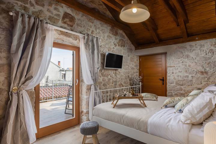Ferienhaus für 6 Personen, mit Garten und Pool, mit Haustier in Sveti Filip i Jakov - 4