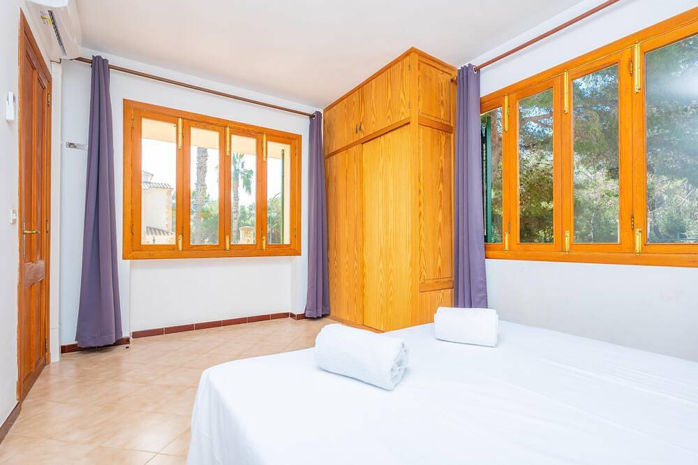 Can Blau (Portocristo) - Beautiful village house 10 minutes from the beach with free Wifi in Porto Cristo, Manacor