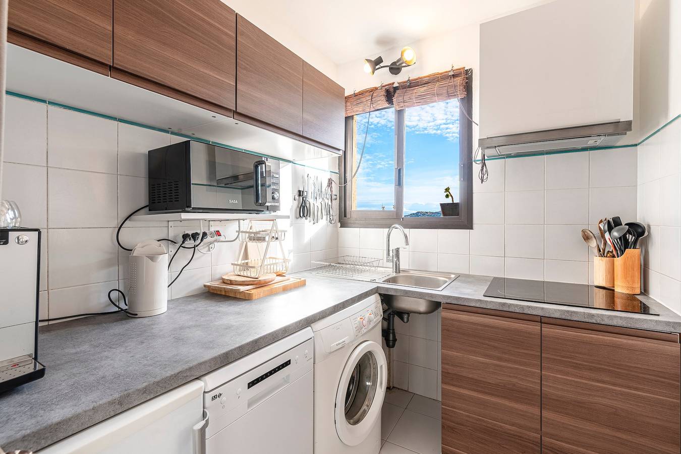 Ganze Wohnung, Ferienwohnung für 4 Personen mit Terrasse in Monticello, Calvi und Umgebung