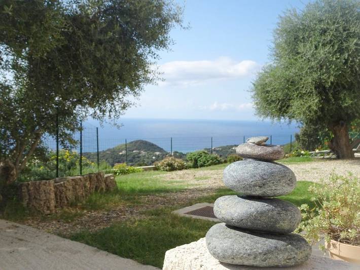 Location de vacances pour 6 personnes, avec vue et jardin à Farinole - 2