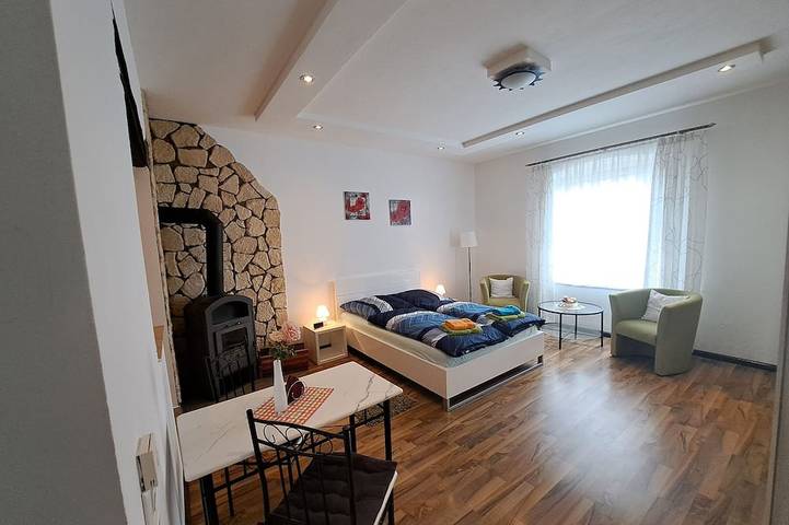 Ferienwohnung für 3 Personen, mit Terrasse in Neu-Schloen