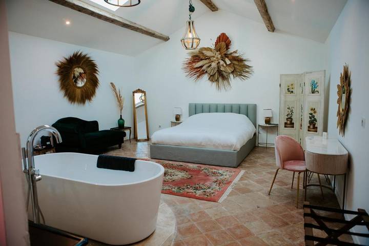 Maison d’hôte pour 2 personnes, avec Balcon et Vue à Solliès-Pont