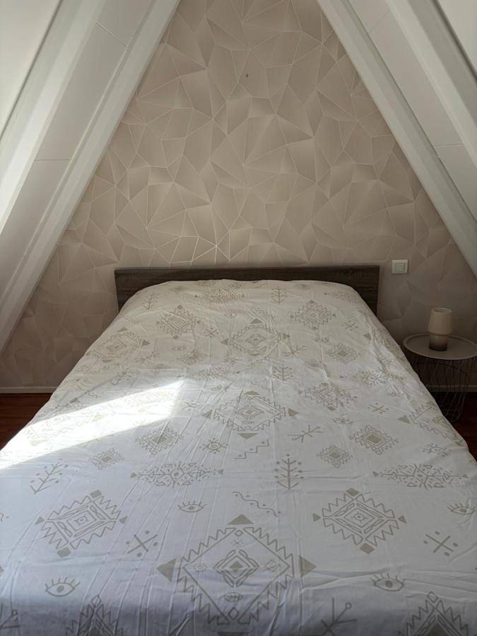 Gîte pour 8 personnes, avec Terrasse ainsi que Jardin et Vue à Drulhe