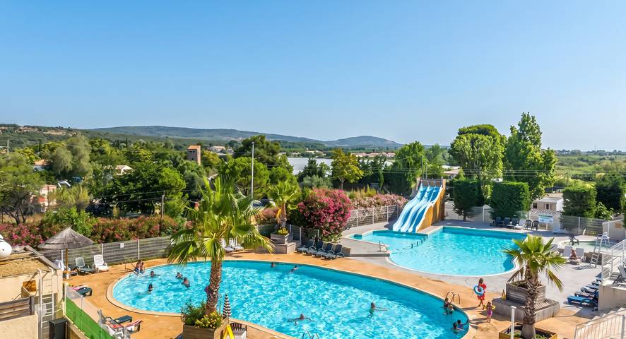 Bungalow pour 6 personnes, avec piscine et terrasse - 1