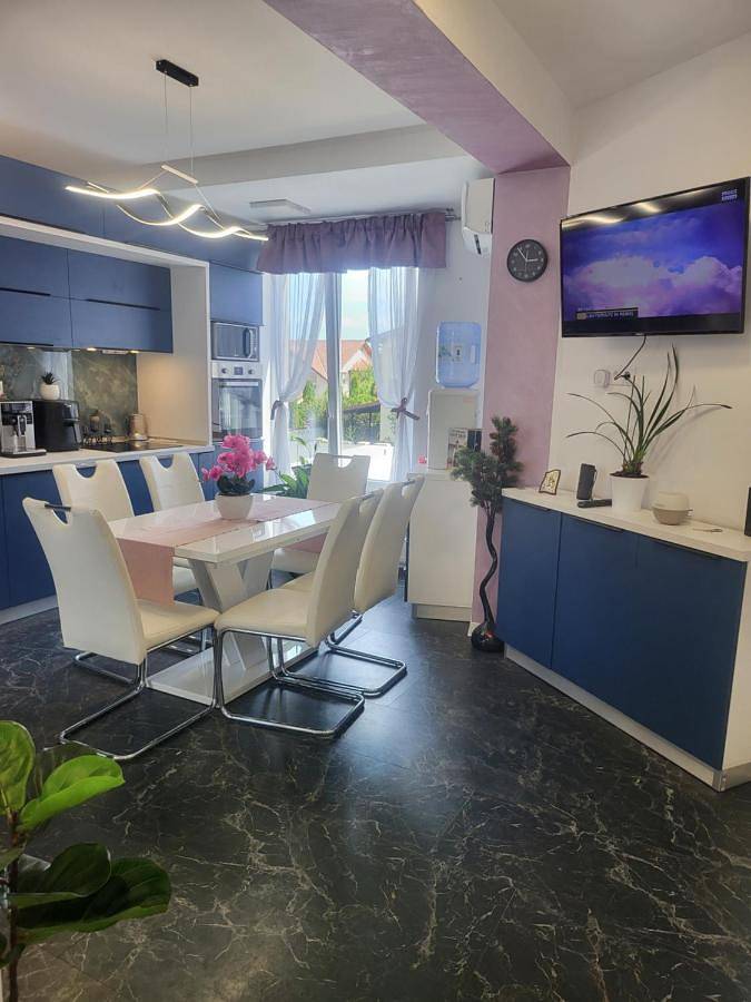 Gîte pour 4 personnes, avec terrasse dans Deva (Roumanie) - 2