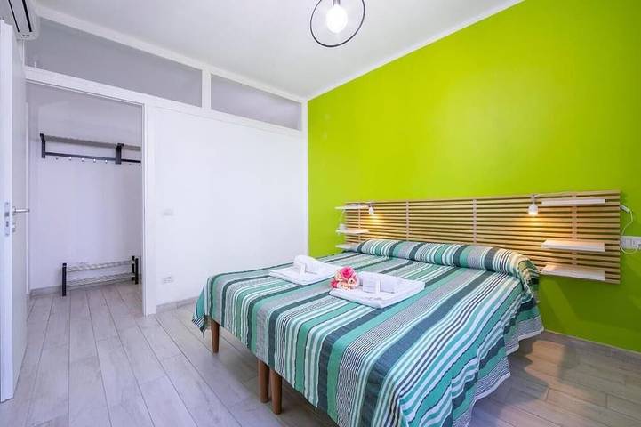 Ganze Wohnung, Gioia Sul Garda, App. 1 Grün: eine entspannende Ecke in Peschiera del Garda, Gardasee-Berge