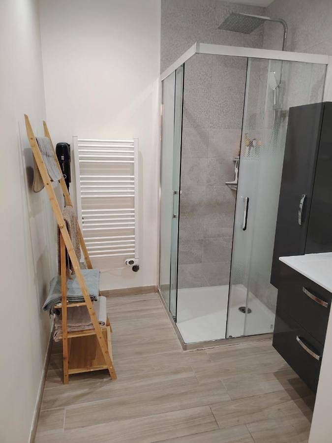 Location de vacances pour 7 personnes, avec terrasse à Jaux - 3