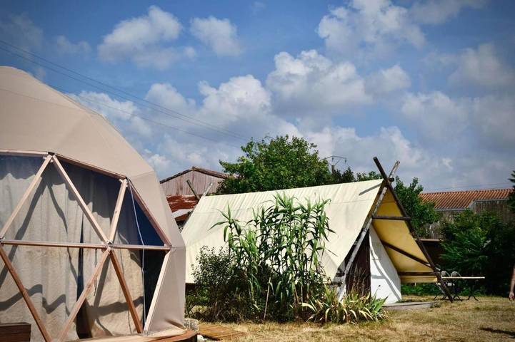 Tente pour 4 personnes, avec vue et jardin dans les Deux-Sèvres - 4