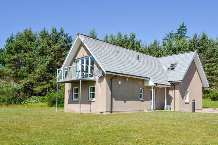 Glamping for 6 people, with garden, with pets in Aberdeenshire
