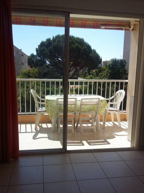 Gîte pour 4 personnes, avec balcon et piscine dans Plage de l'Anglade - 3