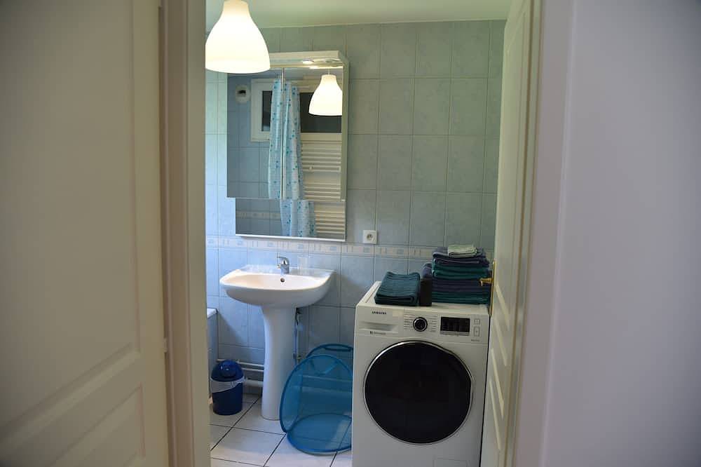 Ganze Wohnung, Superb apartment in a quiet residence with mountain views in Kaysersberg, Regionaler Naturpark Belchen der Vogesen