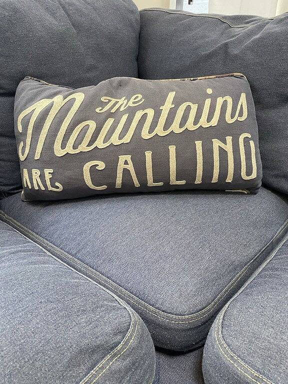 Ganze Wohnung, Two Full Baths in Newly Renovated ski golf Condo! New on Market!! in Mountain Creek